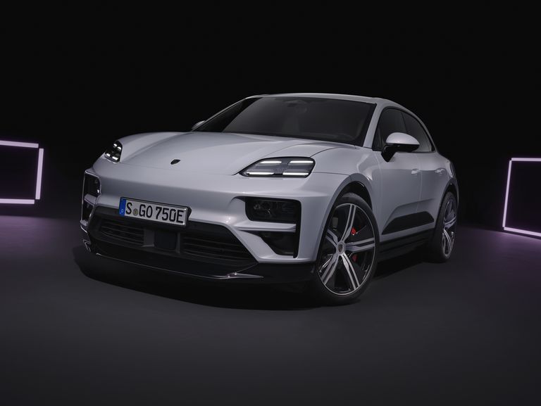 Porsche Macan EV